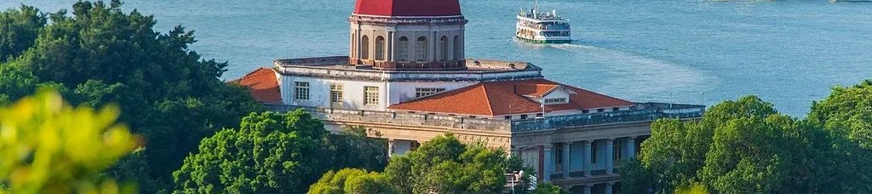 福建雲水謠&鼓浪嶼浪漫高奢3日之旅（漫遊鼓浪嶼&贈送旅拍+探訪土樓奇觀+領略中國建築藝術魅力+廈門往返+可選4鑽/5鑽酒店+特色餐食）
