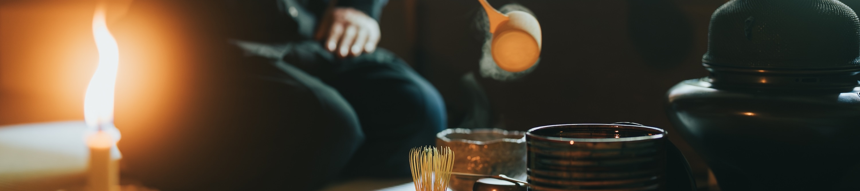 Kyoto: Candlelit Tea Ceremony in a 100-Year-Old Townhouse - Thumbnail 22