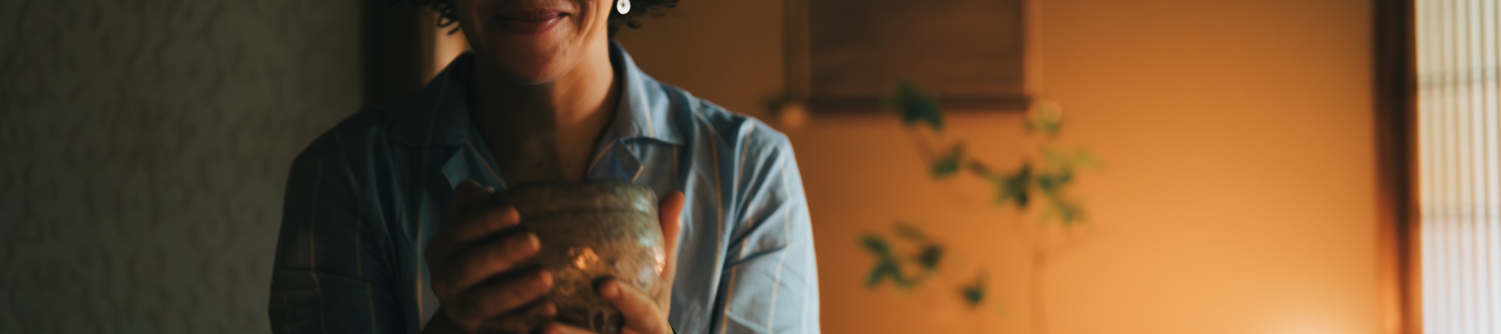 Kyoto: Candlelit Tea Ceremony in a 100-Year-Old Townhouse - Thumbnail 38