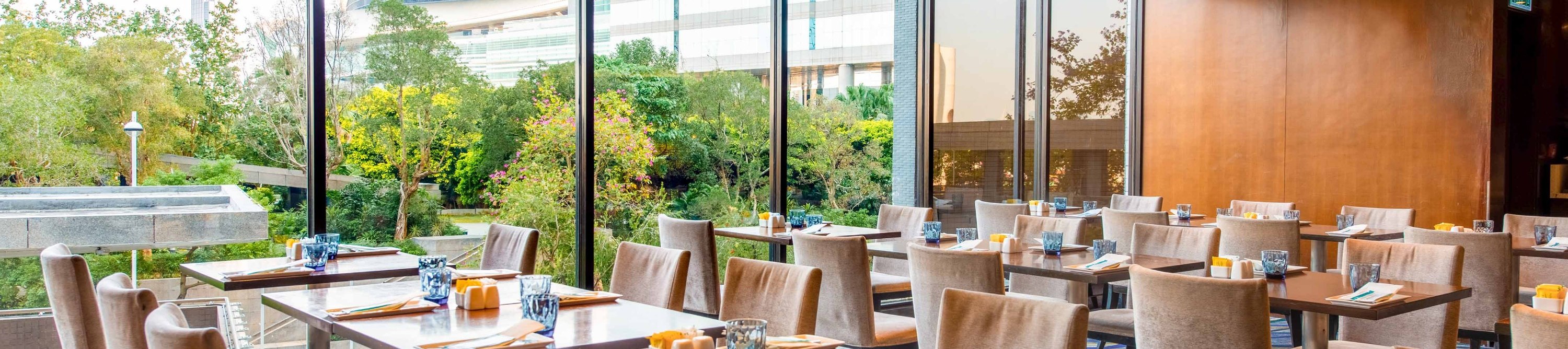 灣景國際 The Harbourview｜灣景廳｜自助午餐、自助晚餐