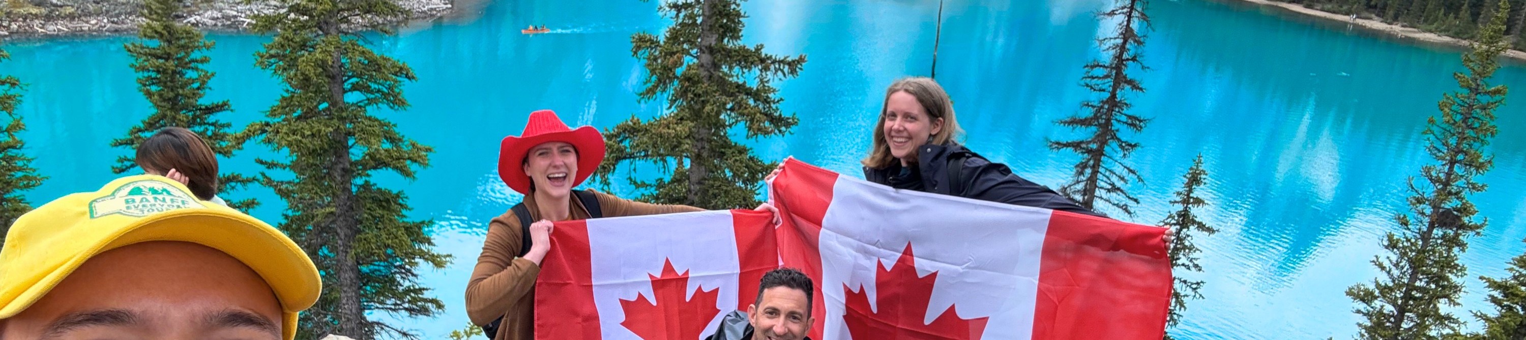 夢蓮湖 (Moraine Lake)、路易斯湖 (Lake Louise)、強斯頓峽谷 (Johnston Canyon) 和班夫鎮 (Banff) 一日遊