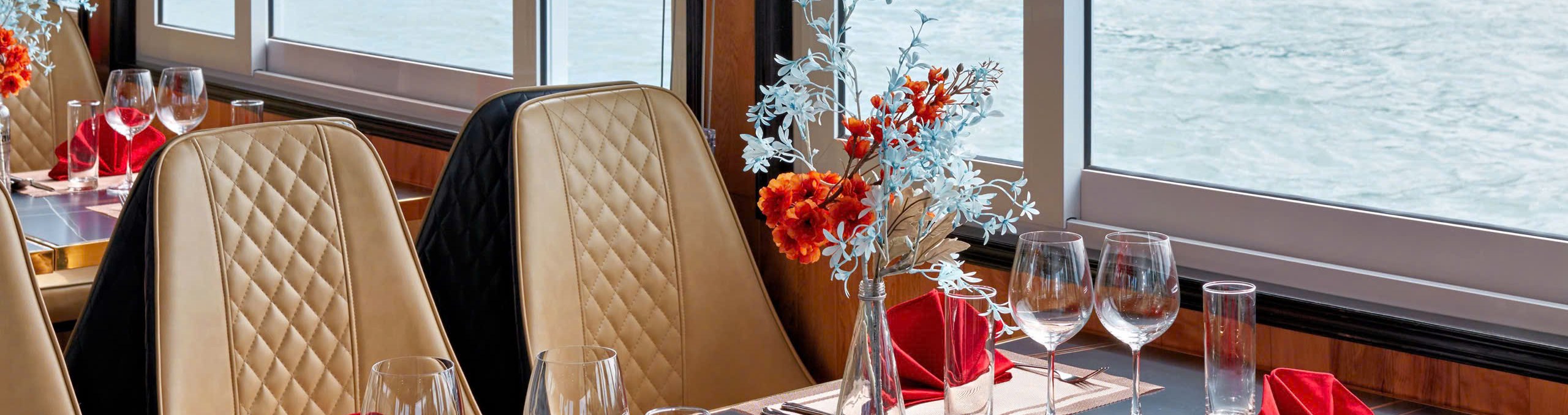 [路線二] 乘坐平陽 68 號豪華遊輪體驗下龍灣一日遊 (Ha Long Bay Day Tour By Luxury Binh An 68 Cruise)