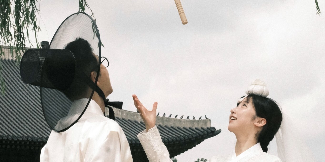 K-Fantasy: Hanbok Photoshoot at Gyeongbokgung