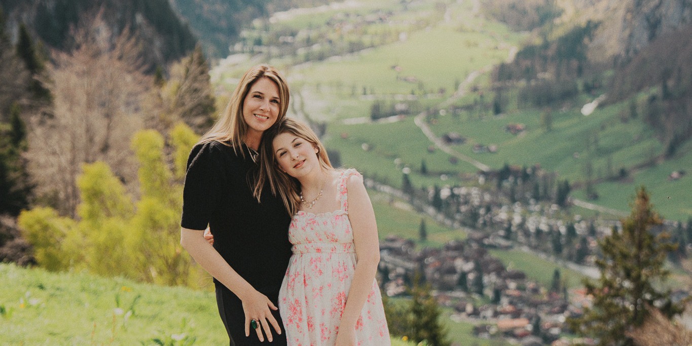 Private Photoshoot Tour: Lauterbrunnen & Wengen at the best spots