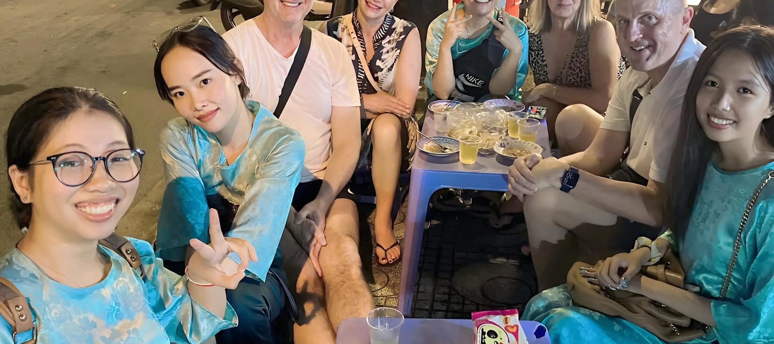 胡志明市街頭小吃機車巡禮