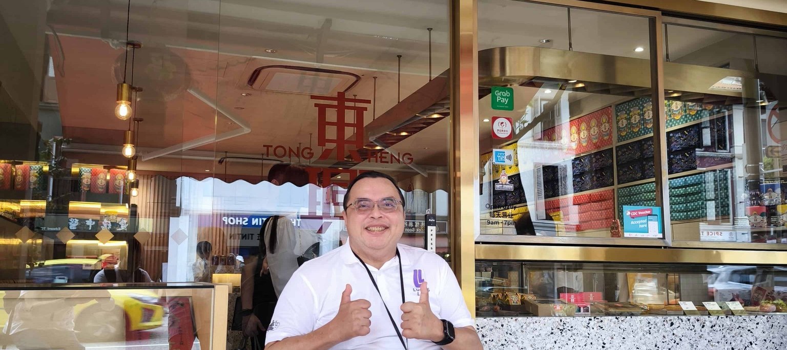 Accessible seats at Tong Heng