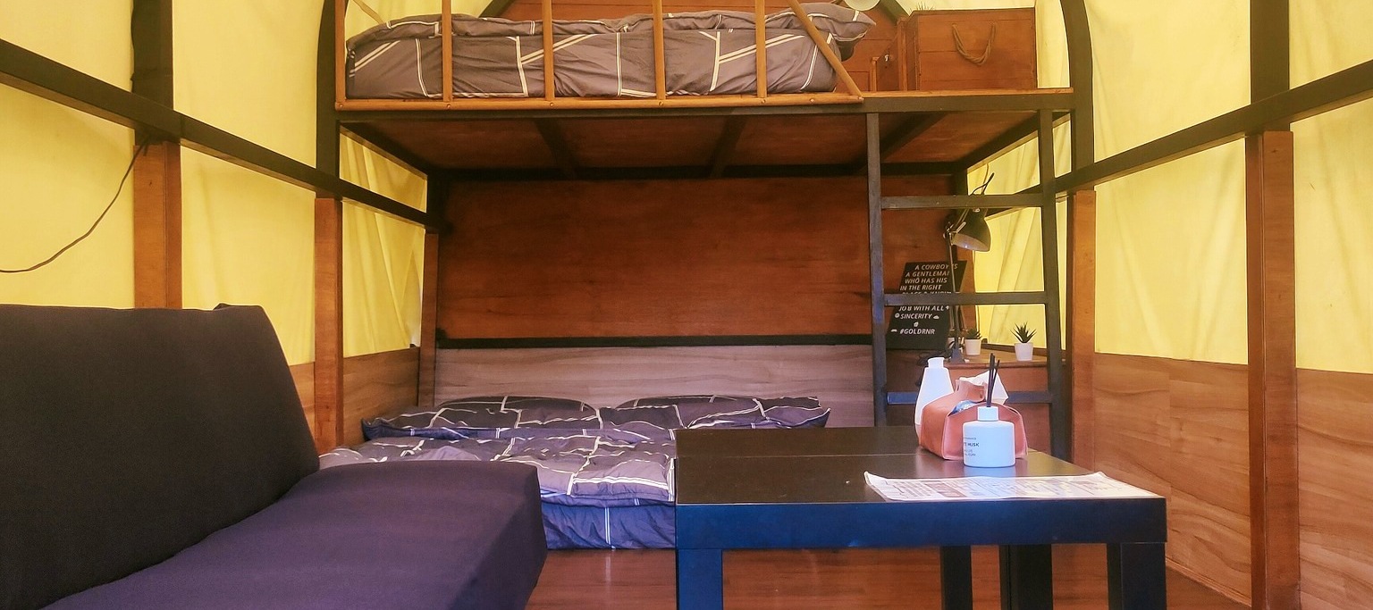 carriage tent