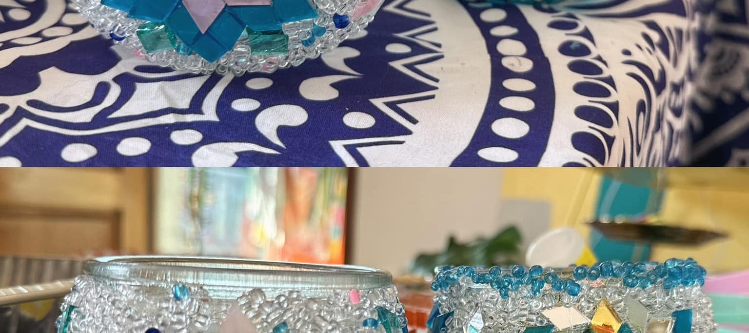 Shek Mun IRREGULart - Exotic Mosaic Workshop | Coaster | Photo Frame | Candle Holder | Table Lamp | Moon Lamp  - Thumbnail 9