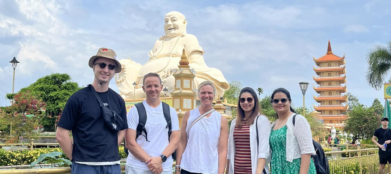 Our beloved guests were at Vinh Trang Pagoda.