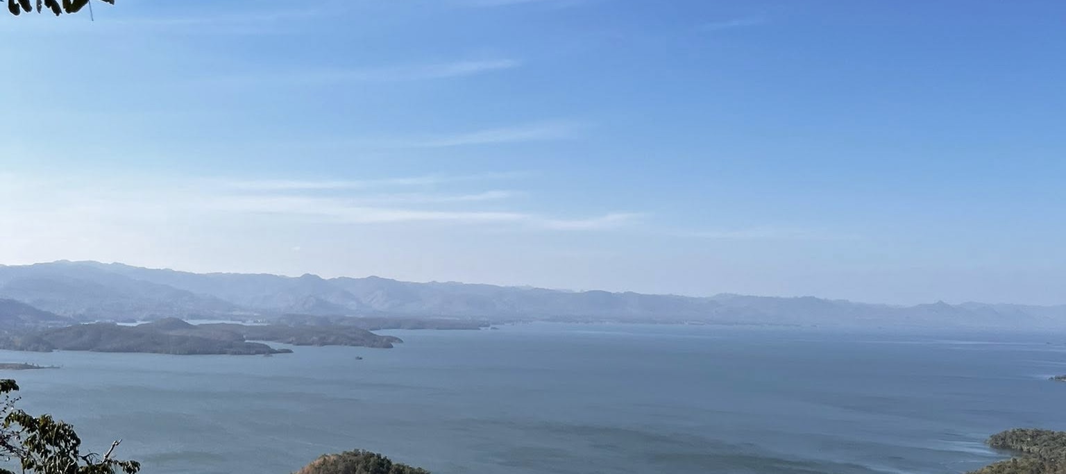康卡塔亞山頂峰 康卡塔亞山頂峰