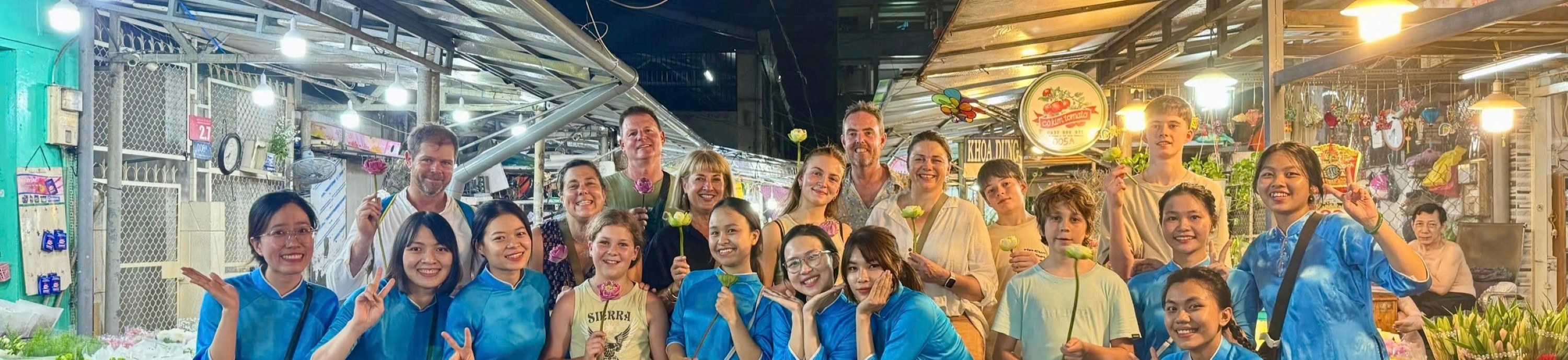 西貢奧黛摩托車美食觀光之旅