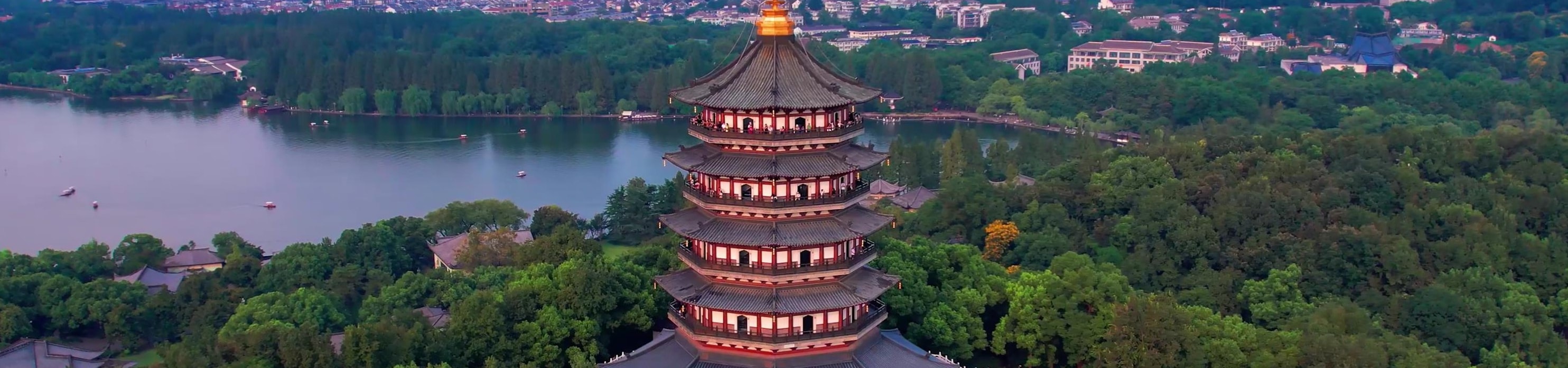 上海出發杭州西湖+雷峰塔+靈隱寺+飛來峰1日遊（西湖遊船+漫步蘇堤+靈隱寺祈福）