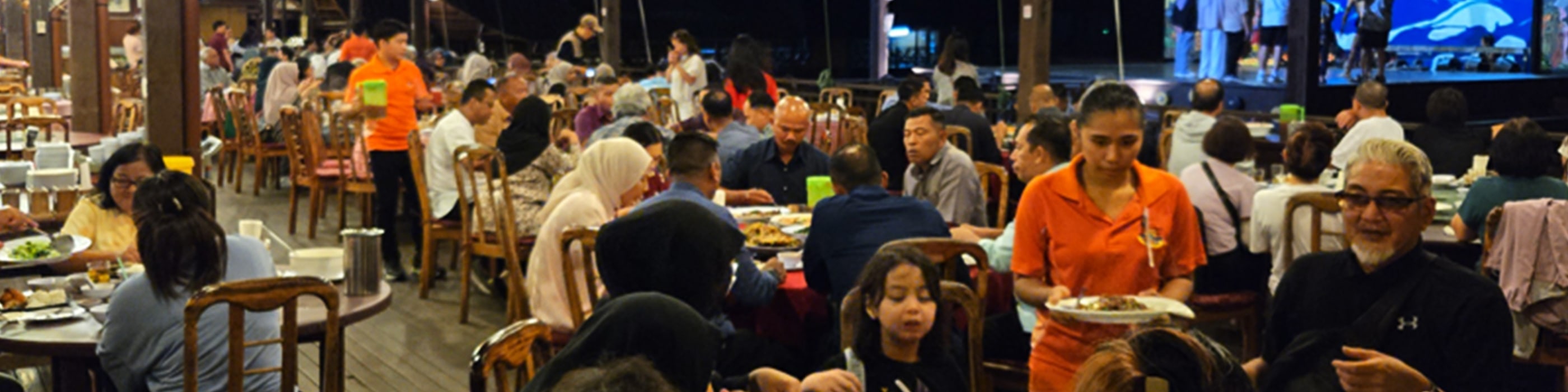 亞庇 Kampung Nelayan Floating Seafood Market Restaurant