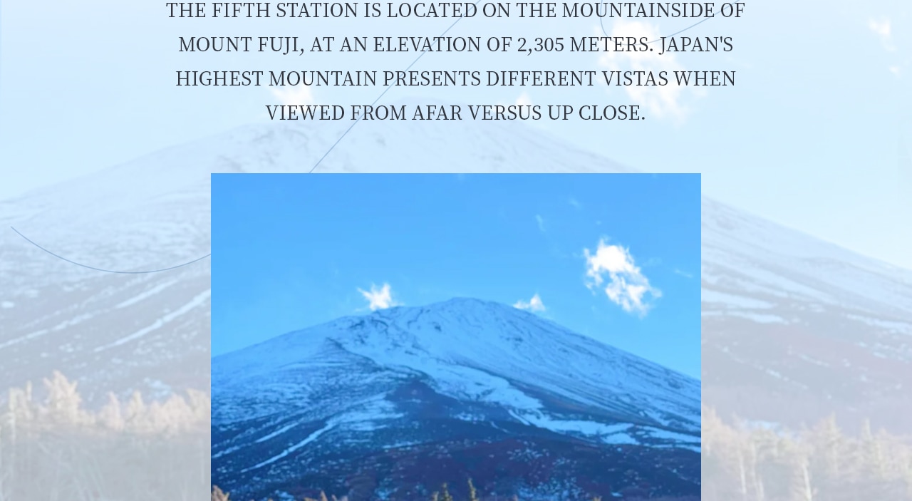 富士山五合目位於富士山的半山腰,其標高為2305米。這座日本第一的高山,遠看近看皆有不同意境 富士山五合目位於富士山的半山腰,其標高為2305米。這座日本第一的高山,遠看近看皆有不同意境