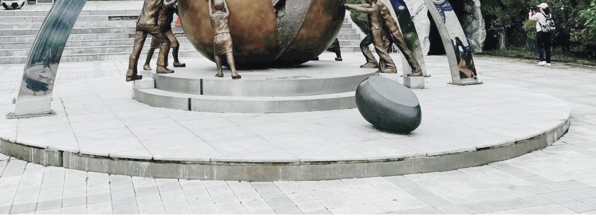 第三地道是北韓於1970年代建造的迷人隧道之一。這是一個既詭異又引人入勝的景點,您可以親自走入隧道,了解其背後的歷史故事。😲💡 第三地道是北韓於1970年代建造的迷人隧道之一。這是一個既詭異又引人入勝的景點,您可以親自走入隧道,了解其背後的歷史故事。😲💡