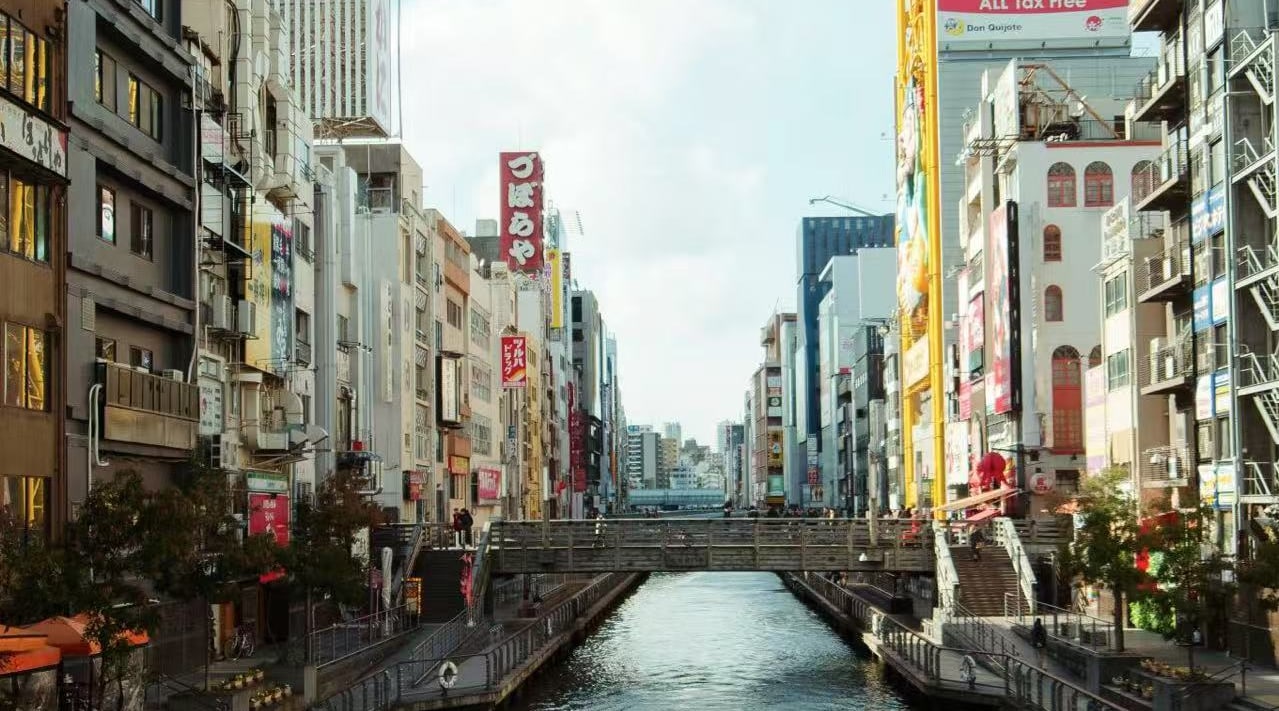 Osaka private Luxury Vehicle Tour：Freely Customized