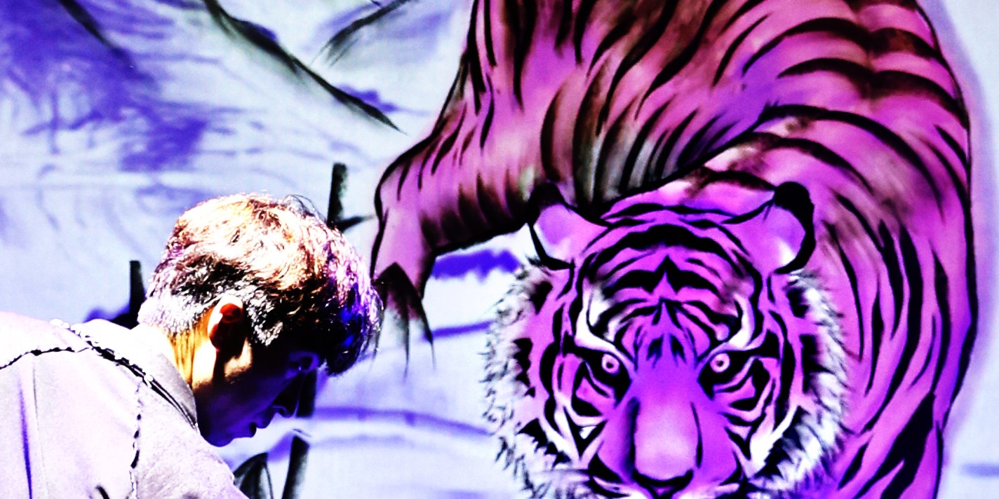 幻多奇劇場——一場充滿活力、融合藝術與表演的精彩演出，適合所有年齡段的觀眾！首爾必看的藝術娛樂表演！觀看才華橫溢的表演者在您眼前實時創作！