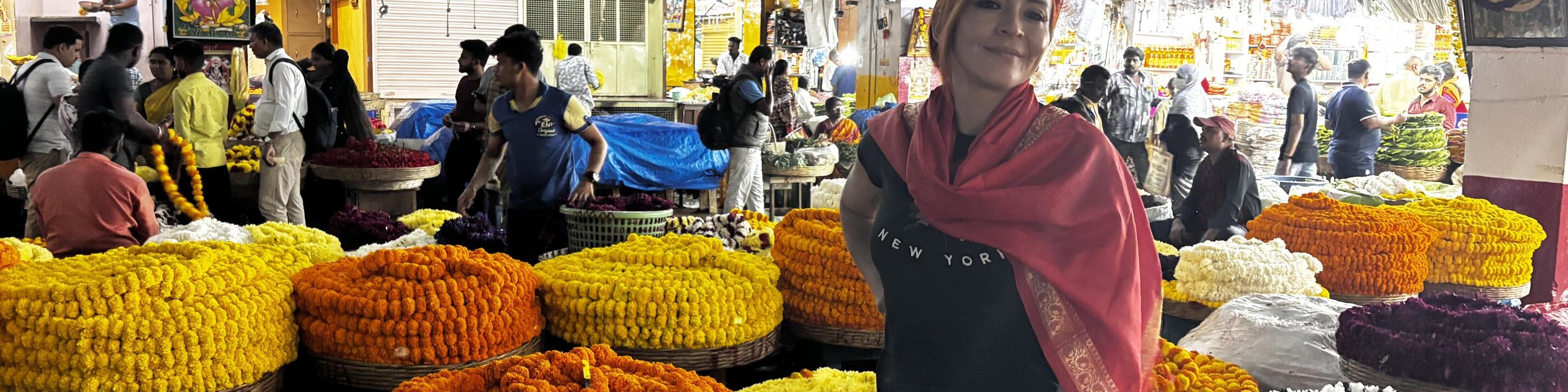 Bangalore : Evening Food Street Walk and Market Visit