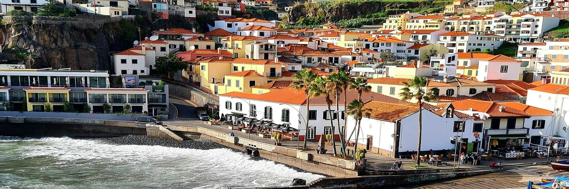 Funchal: Madeira Small Group Tour with Cabo Girao Entry