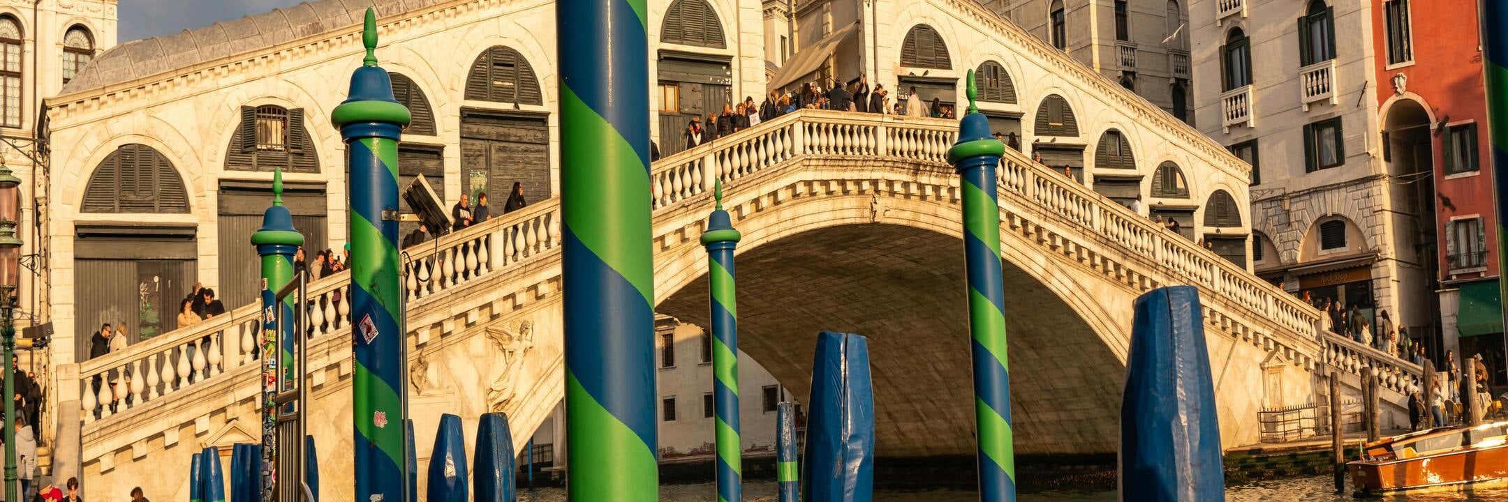 Venice: Shared Gondola Ride with Grand Canal Views