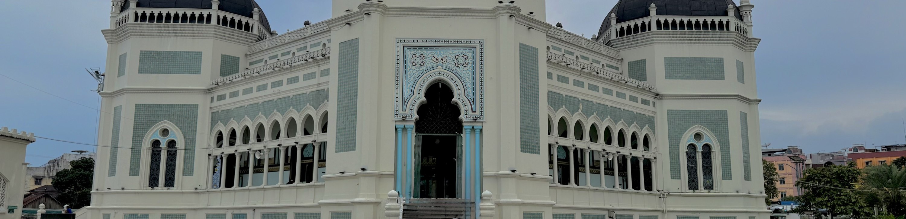 masjid raya al mashun medan