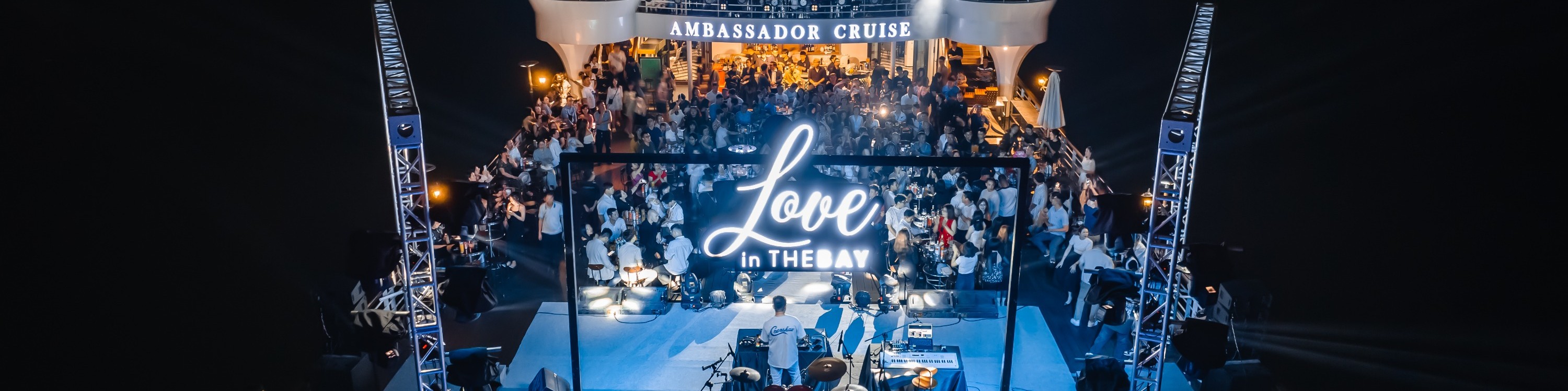 下龍5星豪華遊輪觀光自助餐體驗（Ambassador Cruise 提供）