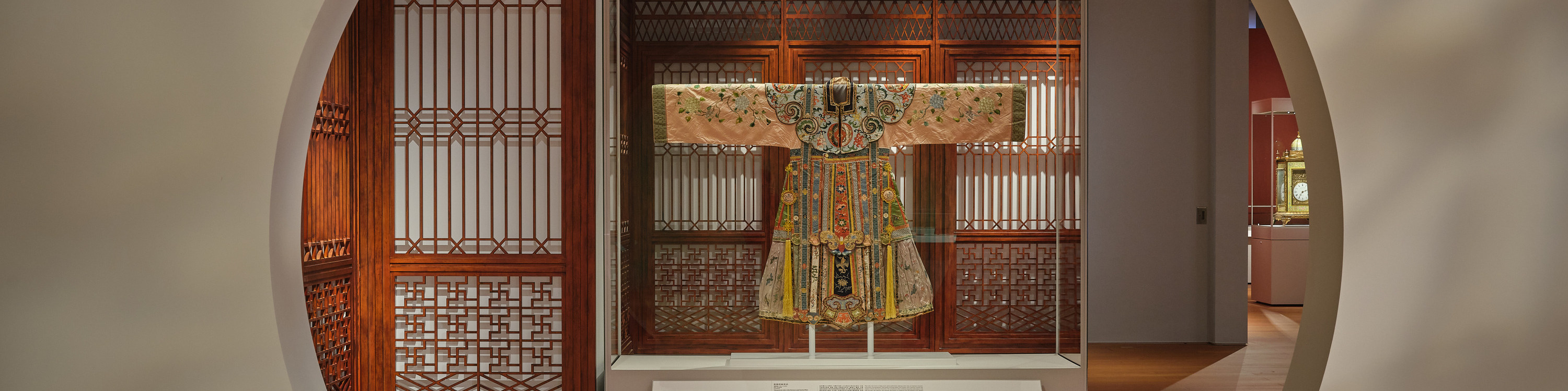 展廳2:「紫禁一日──清代宮廷生活與藝術」專題展覽
© 香港故宮文化博物館 展廳2:「紫禁一日──清代宮廷生活與藝術」專題展覽
© 香港故宮文化博物館