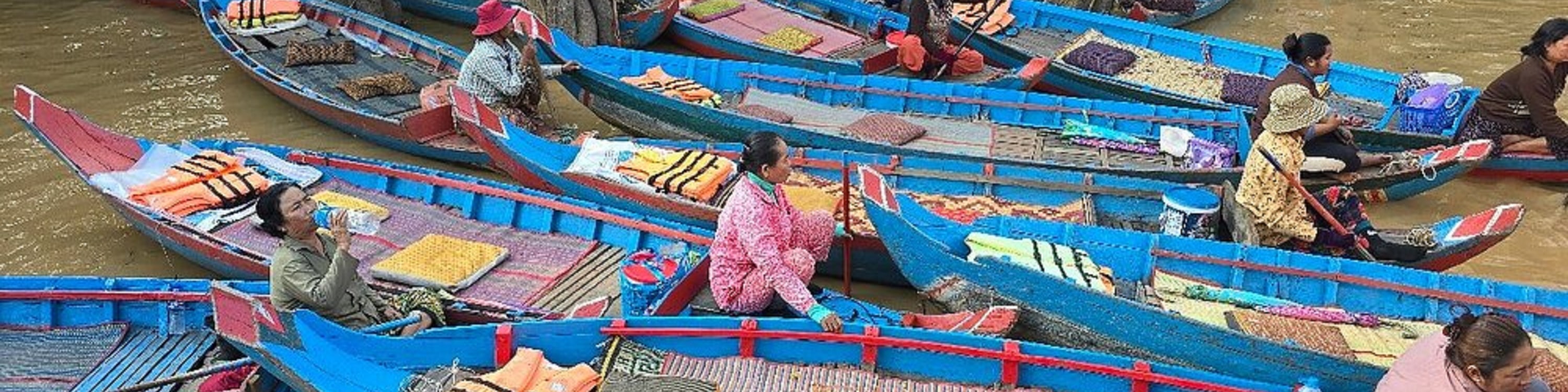 暹粒市貢布魯克水上村莊小團遊