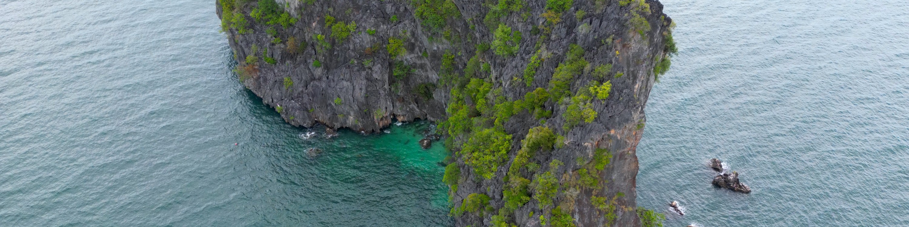 蘭塔島4島長尾船之旅（含浮潛 & 自助午餐）