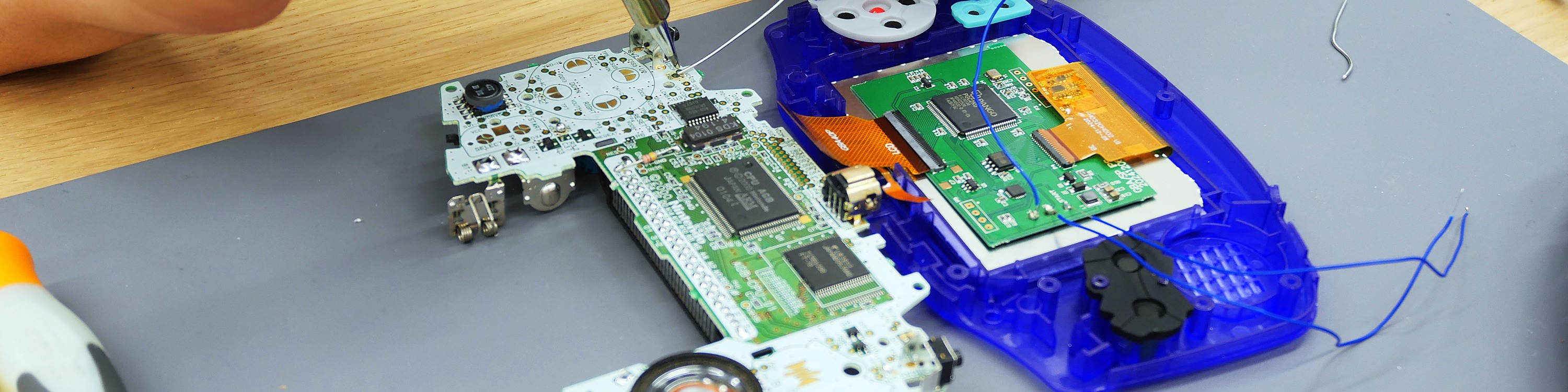 Tokyo: Game Boy Mod Workshop in Akihabara (Original/Advance) - Thumbnail 33