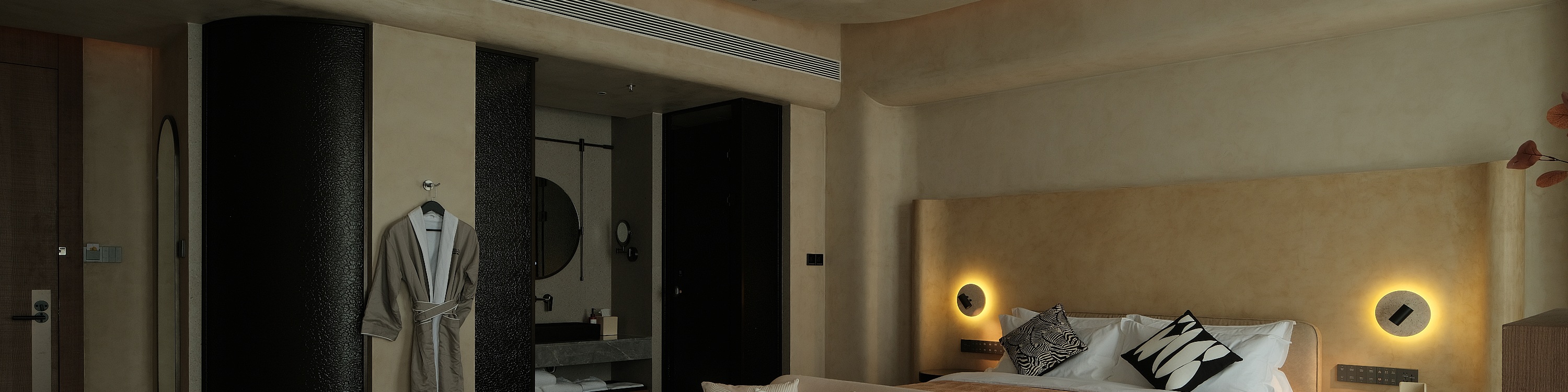 Ruoshui·Sea View Bathtub King Room