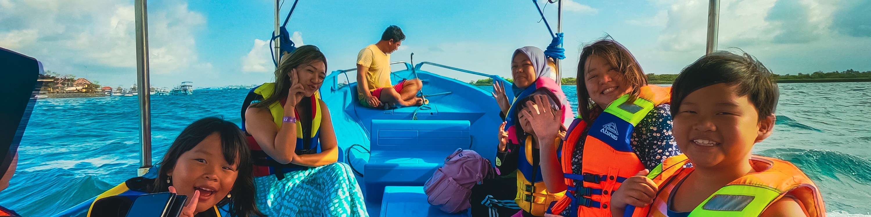 龜島 & 玻璃底船 & 紅樹林巡航之旅（JTB Indonesia提供）