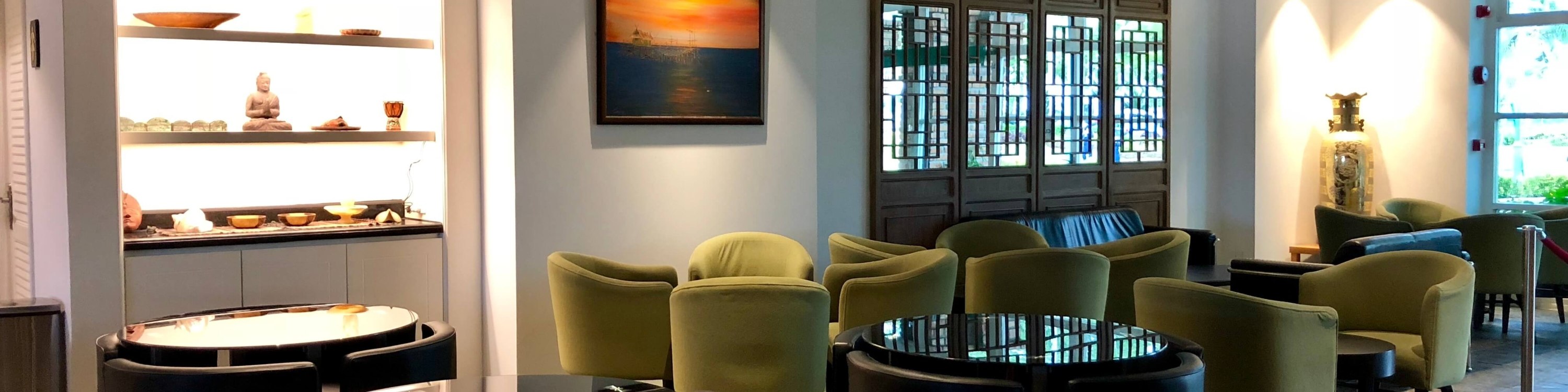 Step into the Emerald Lounge and relax in comfort before your ferry boarding begins