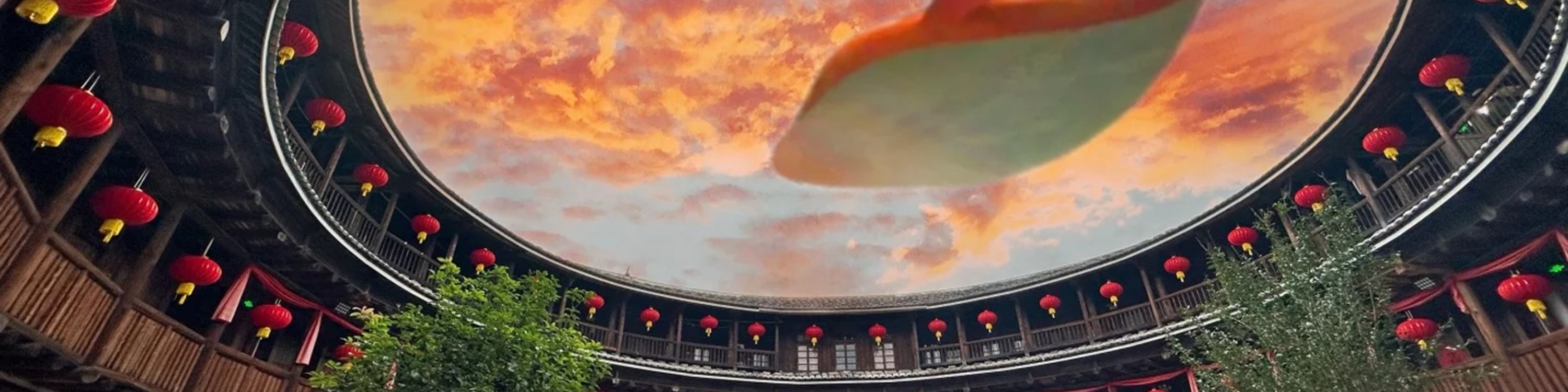 福建雲水謠&鼓浪嶼浪漫高奢3日之旅（漫遊鼓浪嶼&贈送旅拍+探訪土樓奇觀+領略中國建築藝術魅力+廈門往返+可選4鑽/5鑽酒店+特色餐食）