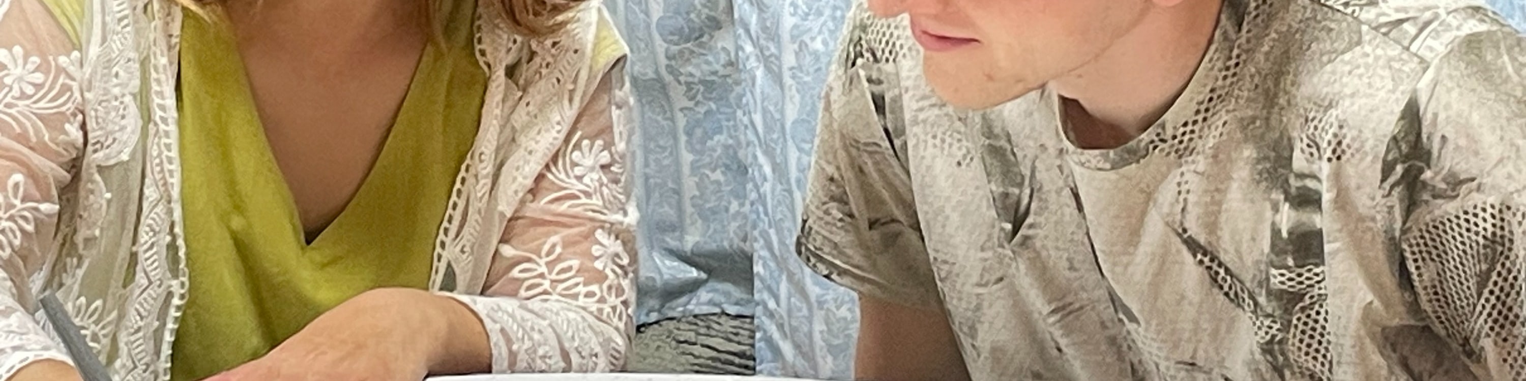 書法藝術體驗用漢字寫下你的名字吧！