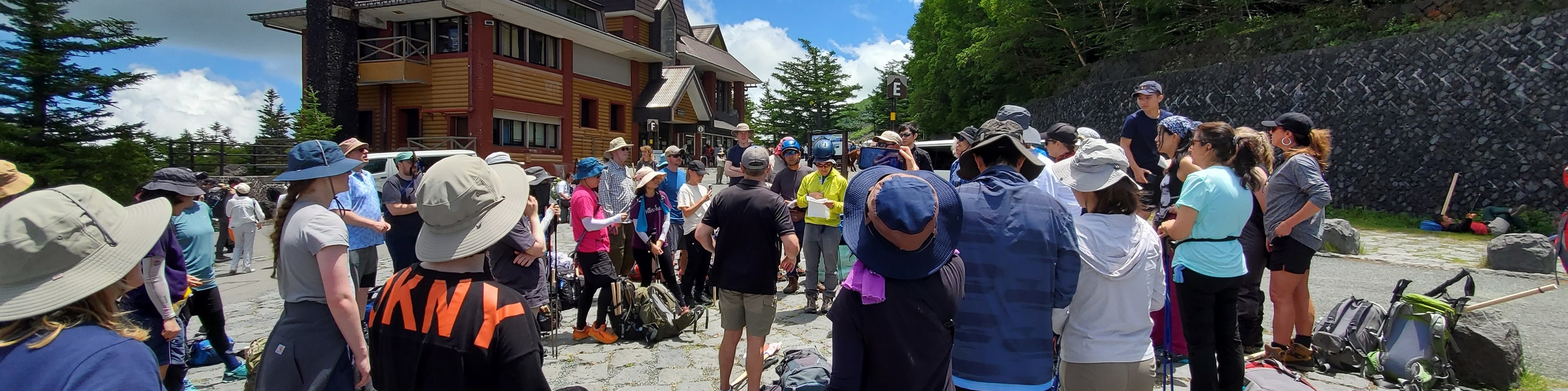 富士山登山之旅 2025 東京出發 2日遊巴士之旅