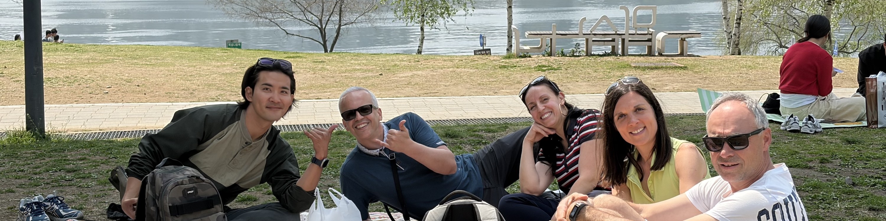 Morning 3-Hour Bike Tour along the Han River - Thumbnail 30