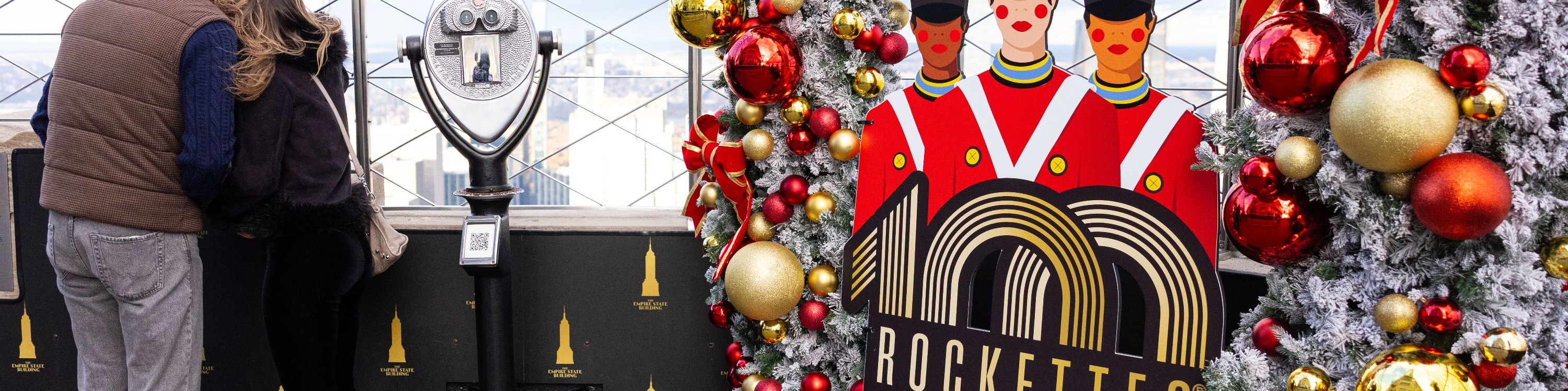 在觀景臺度過一個愉快的假期,這裡裝飾一新,讓您立刻沉浸在節日氣氛中 在觀景臺度過一個愉快的假期,這裡裝飾一新,讓您立刻沉浸在節日氣氛中