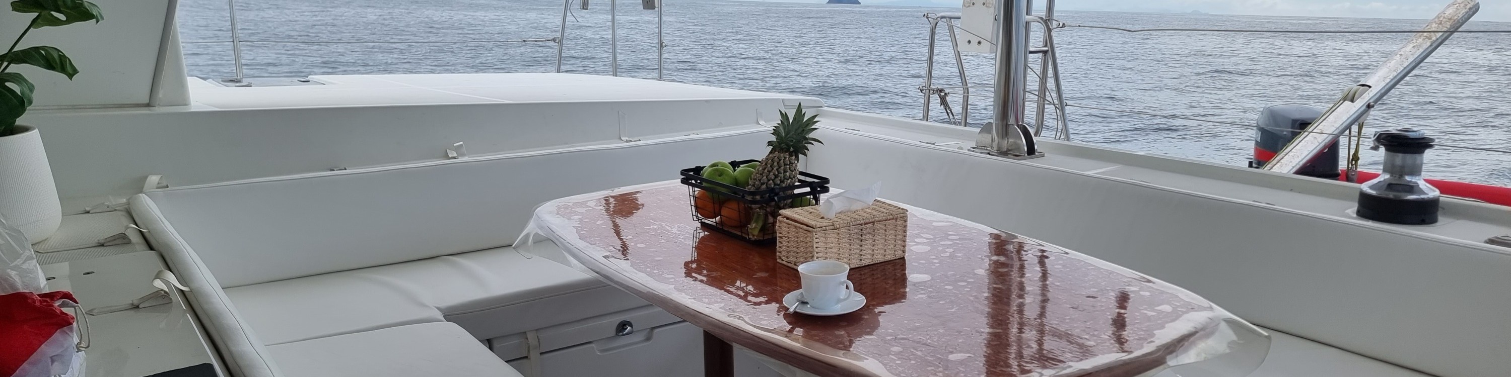 普吉島完美派提供的米婭女士雙體船私人包船之旅