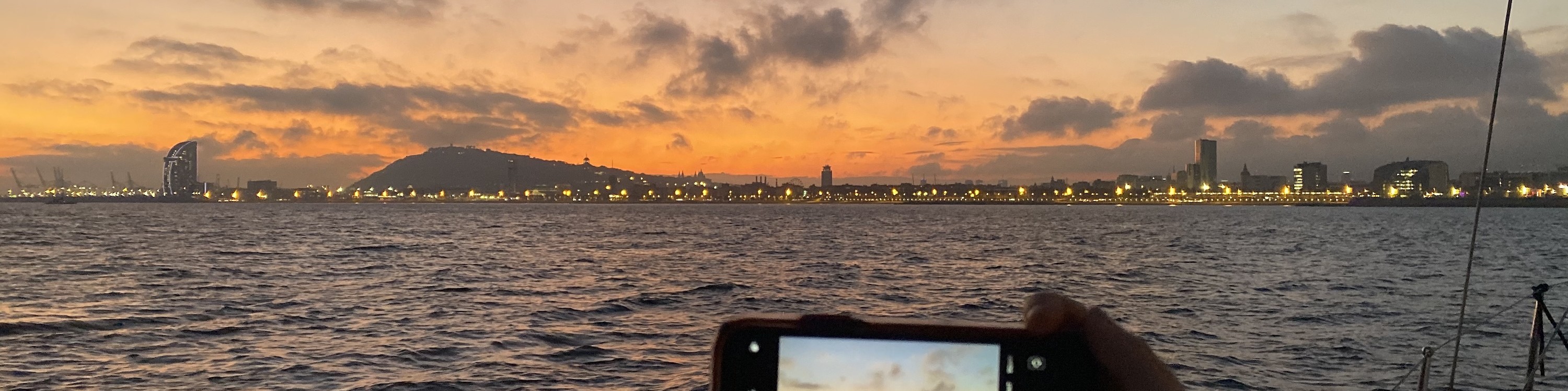 Barcelona Sensational Sunset Tour with Open Bar and Tapas - Thumbnail 16