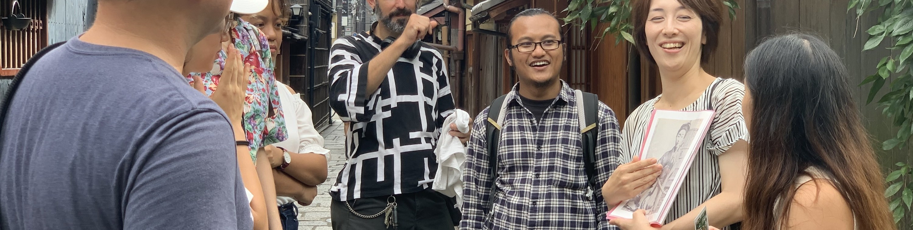 Kyoto Gion Half-Day Small Group Cultural Tour - Thumbnail 4