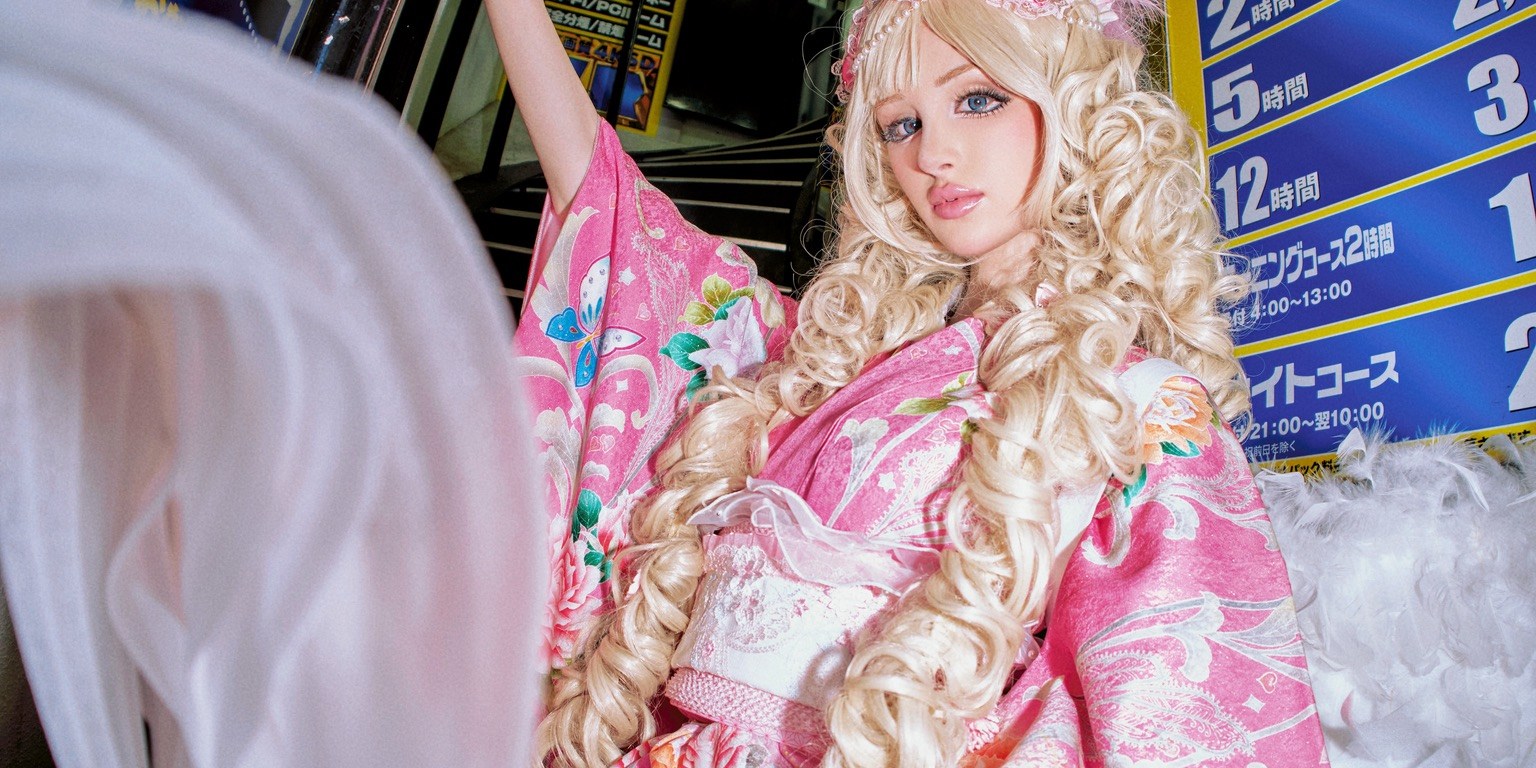 Tokyo: ppのGal Club Kimono Gal Makeover & Photoshoot in Shibuya - Thumbnail 54