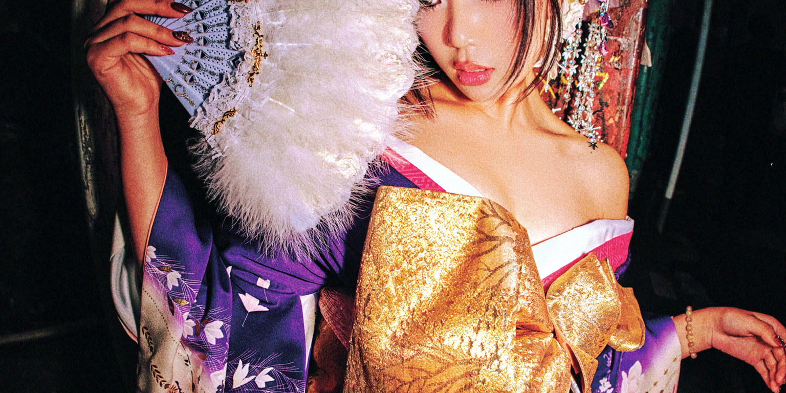 Tokyo: ppのGal Club Kimono Gal Makeover & Photoshoot in Shibuya - Thumbnail 84