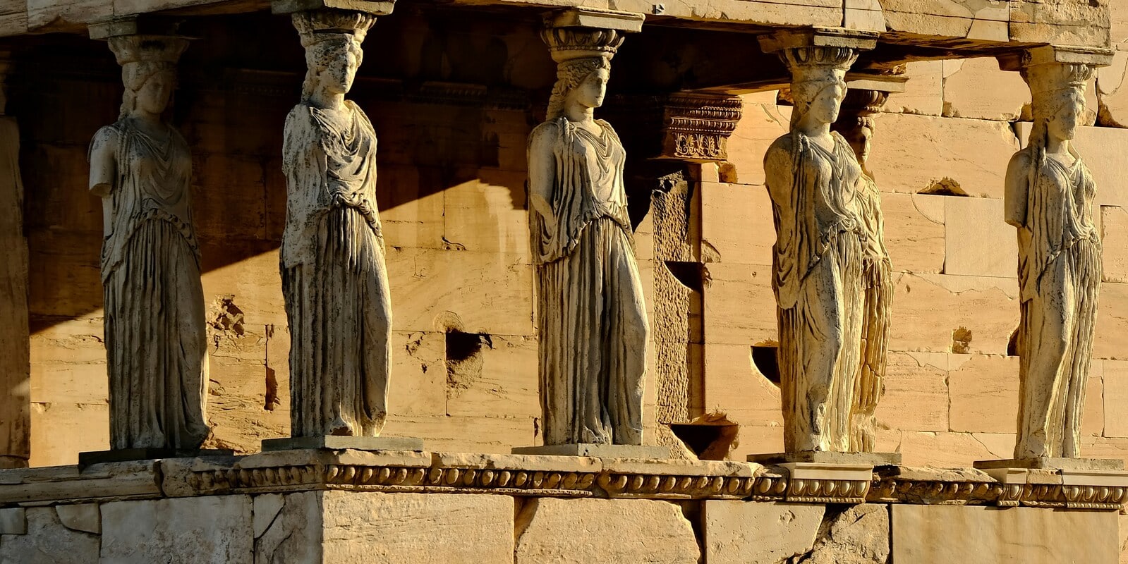 Athens : Shared Small Group Acropolis and City Sightseeing
