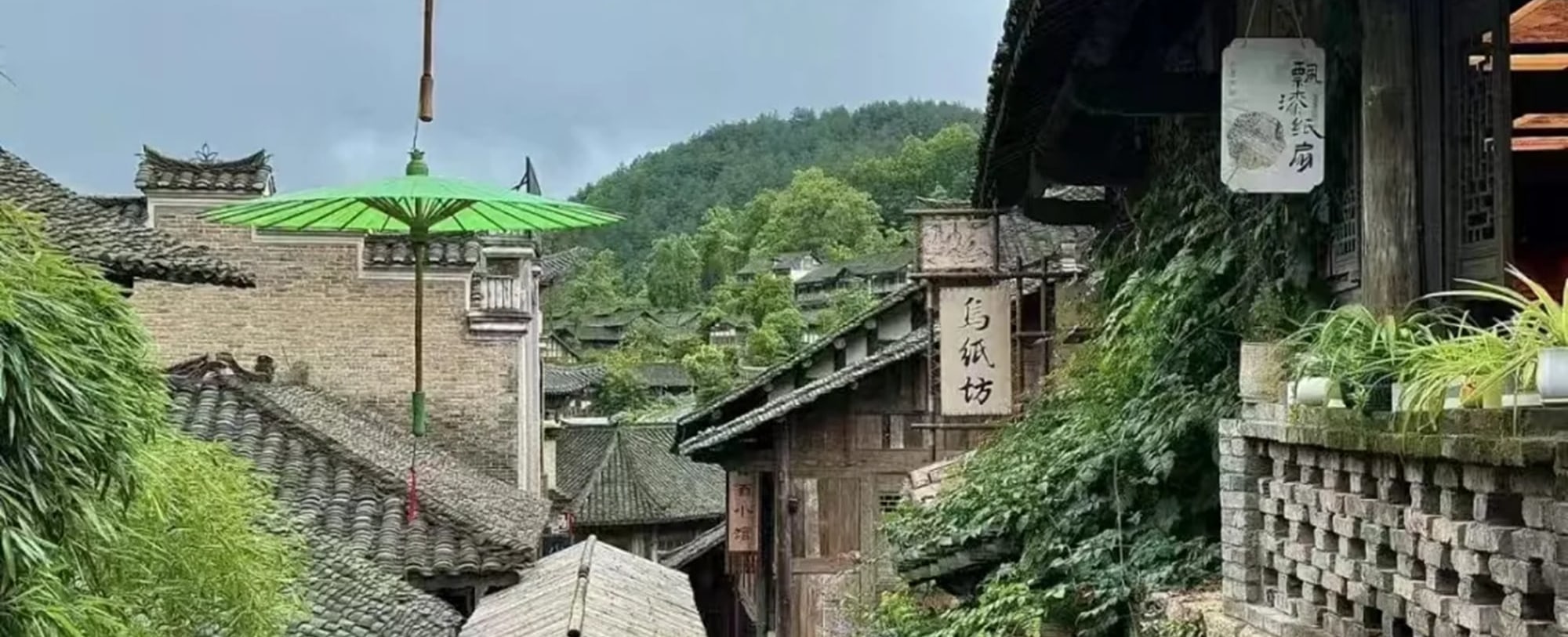 重慶武隆中英文私家團二日遊（天生三橋+龍水峽地縫+仙女山森林公園+芙蓉洞/816工程/白馬山天尺情緣/天坑寨子+重慶往返）
