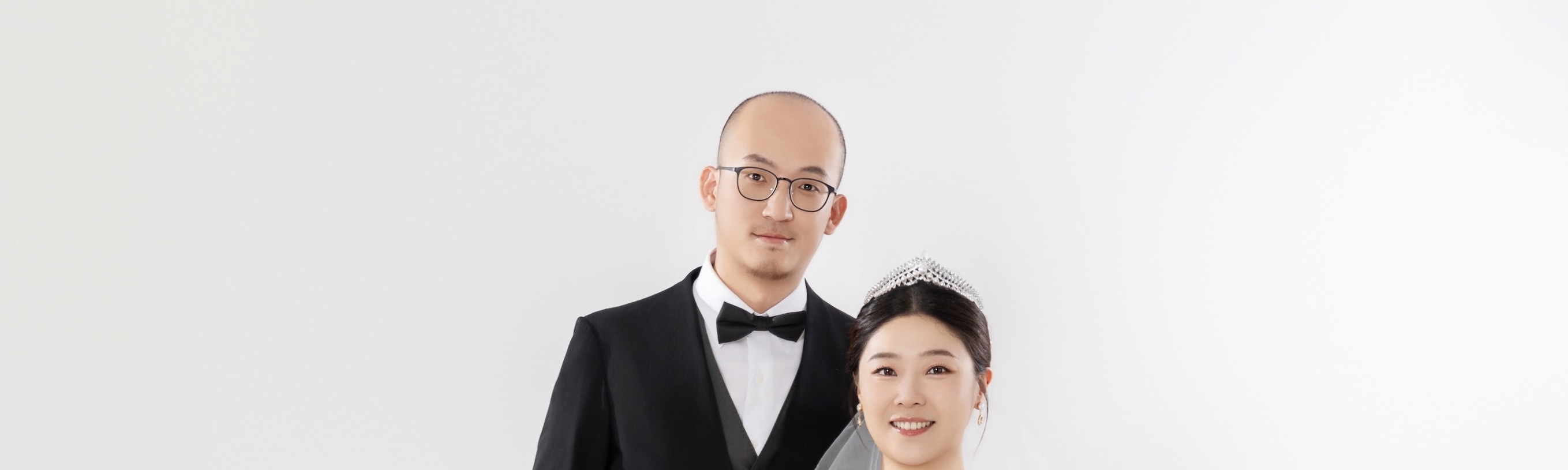店內室內婚紗照拍攝效果：唯美韓國風