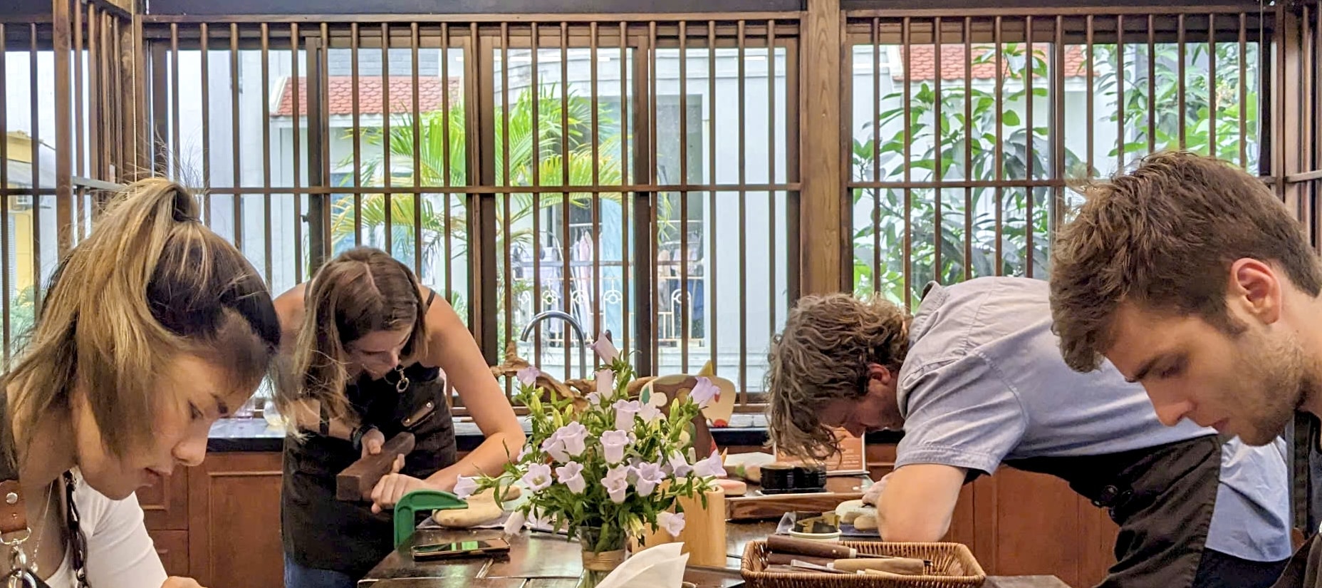 Moc Thon Hanoi: Wood Carving Workshop in a Tranquil Hidden Villa - Thumbnail 8