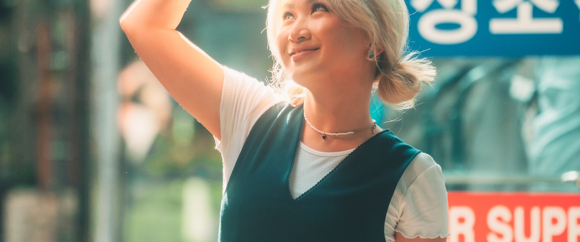 -單人拍攝-
過去的的首爾是什麼樣的?
讓我獨自走過這座城市的復古中心去尋找答案。 -單人拍攝-
過去的的首爾是什麼樣的?
讓我獨自走過這座城市的復古中心去尋找答案。
