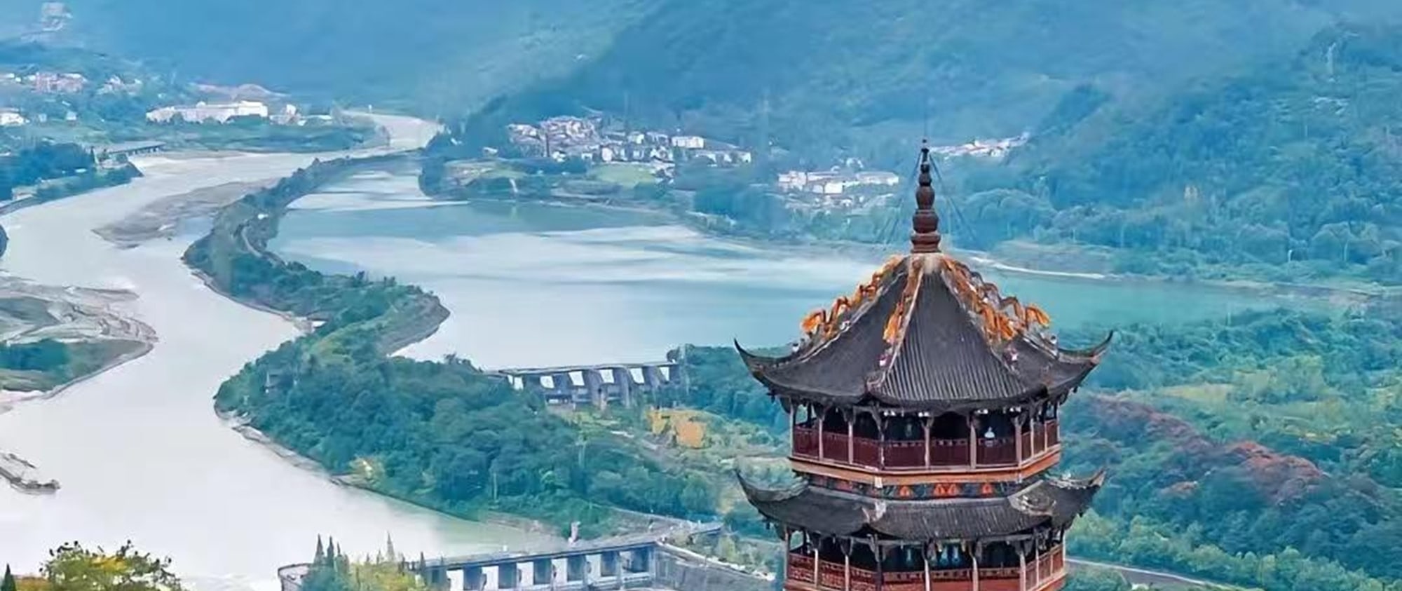 成都都江堰&青城山1日純玩（日遊雙景+探訪世界文化遺產+探秘中國著名水利工程+打卡網紅南橋+拜訪道教青城山+特色美食+成都往返）