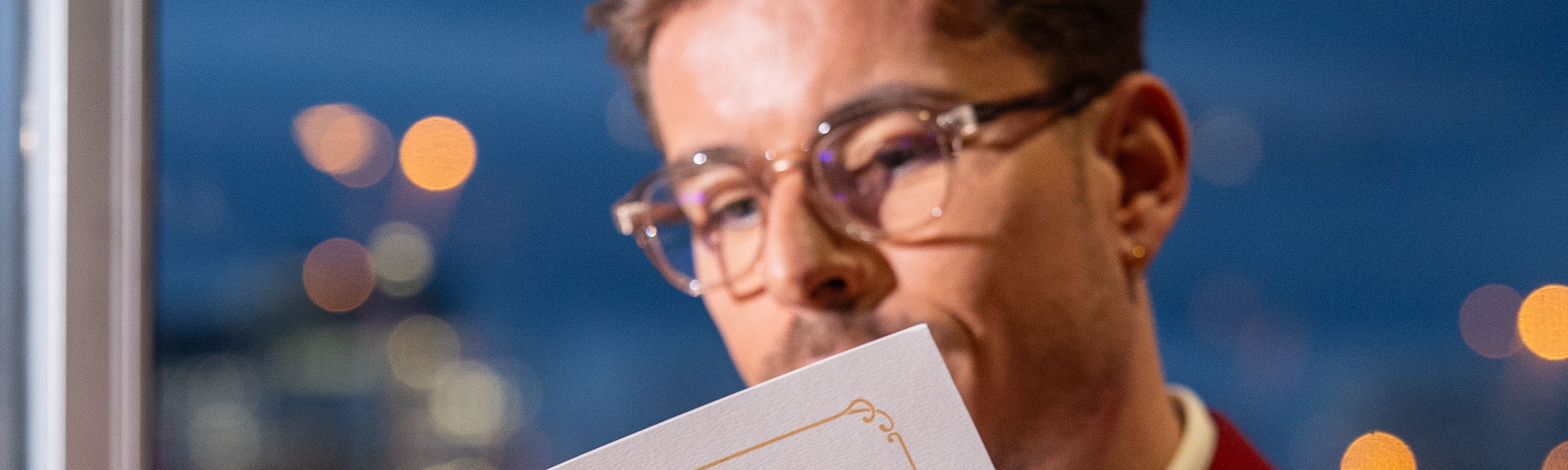 瀏覽 Maxim's sur Seine 獨家菜單，準備開啟一場精緻難忘的用餐之旅。